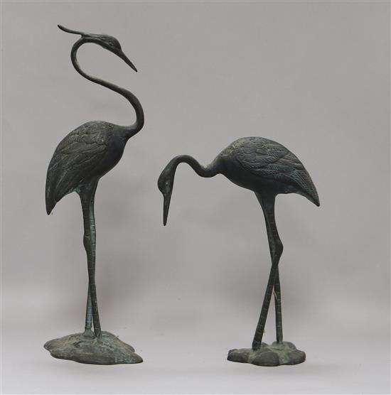 A pair of 19th century Chinese bronze models of cranes H.34cm.